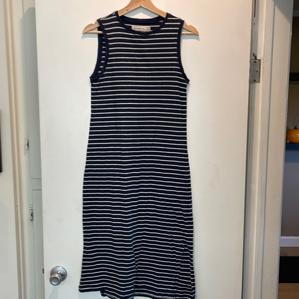 Abercrombie & Fitch Midi Dress